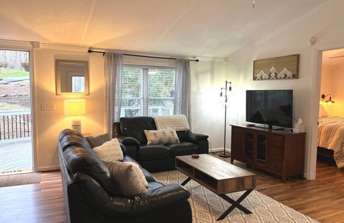 Afton House | Take a break at this peaceful oasis