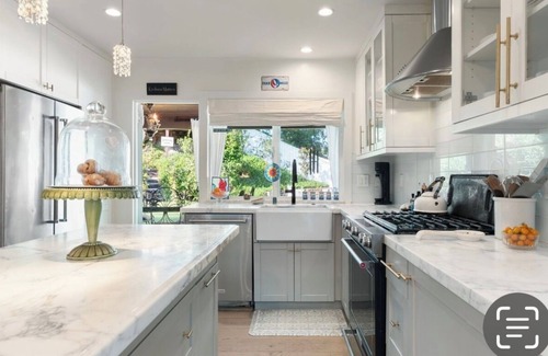 Solana Beach House | Take it easy at this unique and tranquil getaway.