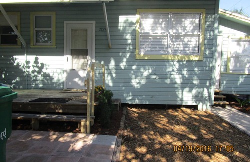 Crescent Beach Cottage | Take me to the Ocean