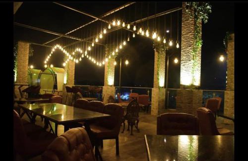 Pimpri - Chinchwad Hotel | TAKHT- Executive Suites and Rooms