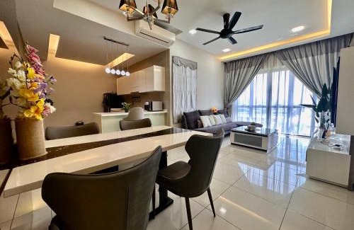 Petaling Jaya Apartment | Takuro Homestay