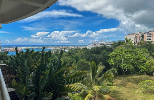 Faaa Apartment | Tales of Pacific : F2 Central et Spacieux, Piscine, Salle de Sport et vue mer