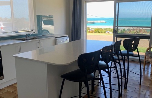 Penneshaw House | Talinga on the Bay, Penneshaw