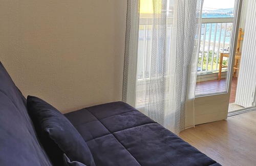 La Seyne-sur-Mer Apartment | Tamaris beach walk