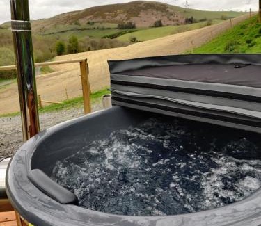 Machynlleth Other | Tan-y-Dderwen Pod