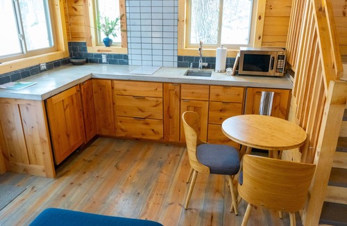 Viroqua Cabin | Tanager cabin at Driftless Creek