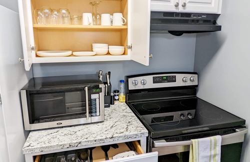 Bay City Apartment | Tanner Bldg Apt 11 - 2 bedroom (Downtown)