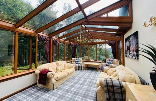 Kinlocheil House | Tarmachan Cottage - West Highland Getaway