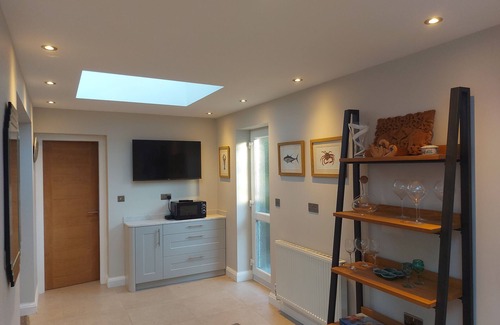 Tarporley House | Tarporley home surrounded by the Cheshire Country side. Restaurants 5 mins walk.