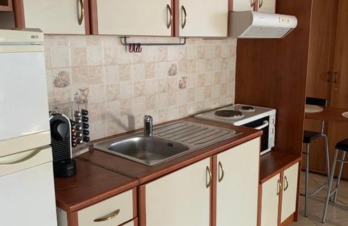 Ermoupoli Apartment | Tassos' home