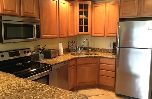 Fort Pierce Condo | Tasteful and Accomodating One Bedroom/One Bathroom Ocean Village Condo!