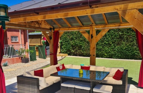 Cambieure Villa | Tasteful Villa in Cambieure with Private Heated Pool