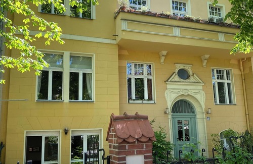 Lichterfelde Apartment | tastefully furnished & quiet apartment in West Lichterfelde