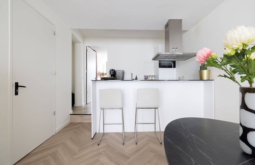 Delfshaven Apartment | Tastefully Styled Apartment in Rotterdam's City Cente