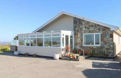 Penryn House | Tataramoa