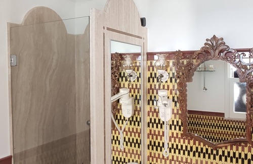 Marina del Cantone Hotel | Taverna del Capitano