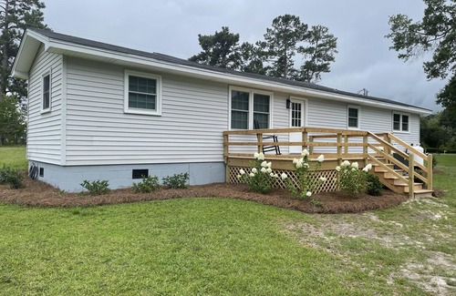 Summerton House | Taw Caw Creek Rental - perfect for fishermen - NO PETS