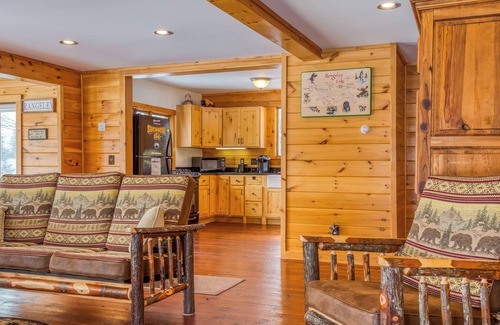 Rangeley House | Taylor Farm - Private and adorable new cabin, close to town, and great amenities!