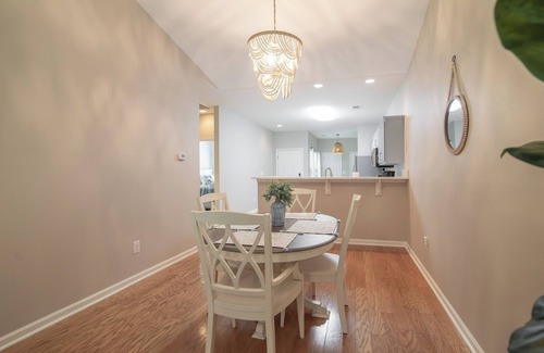 Pawleys Island Condo | *TB 81C Updated and spacious condo in True Blue with pool access
