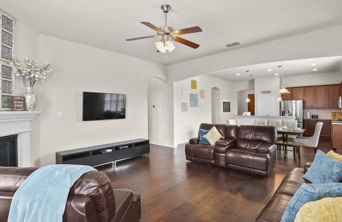 Little Elm House | TCH - 3BR/2BA Home in Little Elm - SD