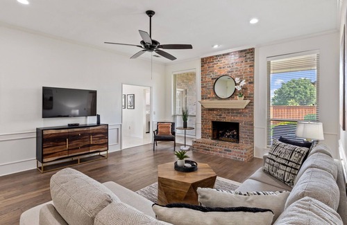 Northeast Carrollton House | TCH - 4BR/2.5BA Home in Carrollton - A