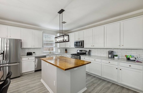 Celina House | TCH - Spacious 5bd/4ba home in Celina with Office