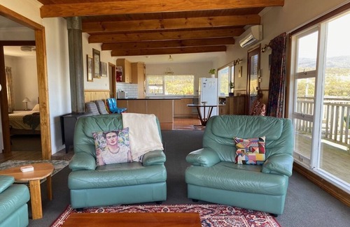 Alonnah House | Te Papa Rua Family Accommodation