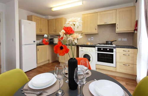 Telford Apartment | Telford - 1 Bedroom Modern Apartment