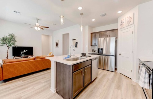 Troy House | temp： Retreat in Troy with 5 Beds