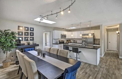 Tempe Villa | Tempe Oasis with private pool and Spa