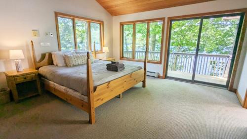 Newbury House | Temples Sunset Harbor