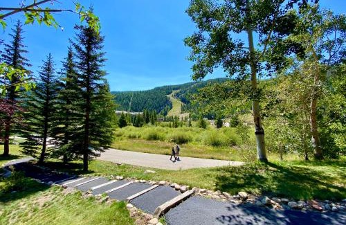 Mountain House House | Tenderfoot Lodge 2620 by SummitCove Lodging