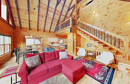 Maggie Valley House | Tenderfoot Lodge
