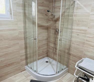 Pusztavacs Apartment | Tenisz vendégház