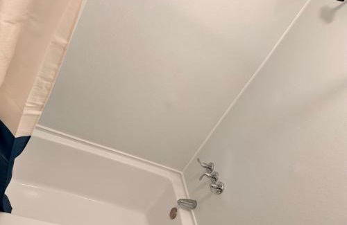 Caryville Hotel | Tennessee Motel