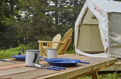 Salem RV Rental | Tentrr Signature Site - Bargate Trail Tent at Sky Parlor Farm