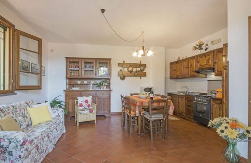 Massarosa Apartment | Tenuta Colsereno MAGNOLIA, Relax in hilly Villa looking to the sea 6 km far