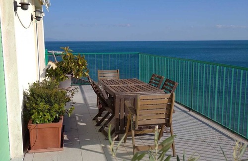 Varazze Apartment | Terrace on the sea in Varazze - citra code 009065-LT-0313