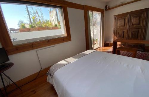 Lisbon Old Town Apartment | Terrace & Sunny - City Center, Quiet & Pratical