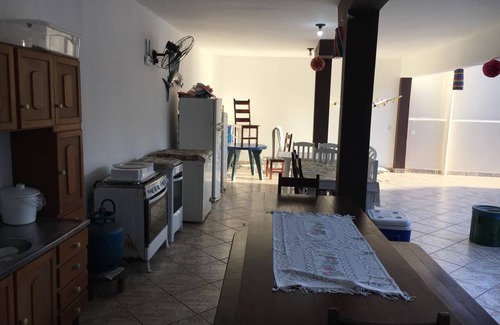 Guaratuba House | Terraced house with pool near the sea