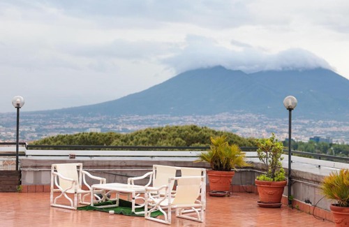 Capodimonte Apartment | Terrazza Paradiso Luxury Rooftop