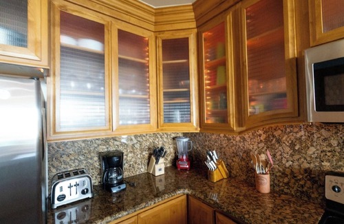 Las Conchas Condo | Tessoro 703 - Award Winning Design at the End of Las Conchas