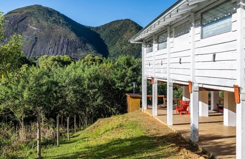 Mirantao House | Tetzacuilli: The Pen @ Casa Tlalli