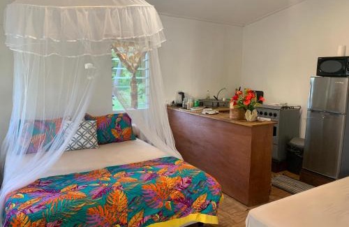 Tuherahera Bed & Breakfast | Teumuhonu Tikehau