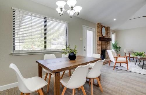 Lewisville House | Texan Hideaway - Cozy Convenient Comfortable