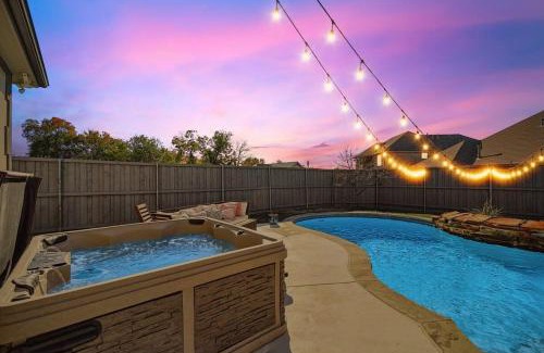 Rowlett House | Texan Sunny Oasis 5 BED Private Pool Hot tub