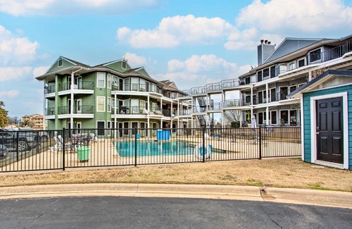 Pottsboro Apartment | Texoma Lakefront in Tanglewood Golf Resort!