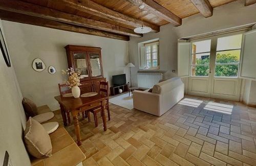 Mologno Apartment | TF Home