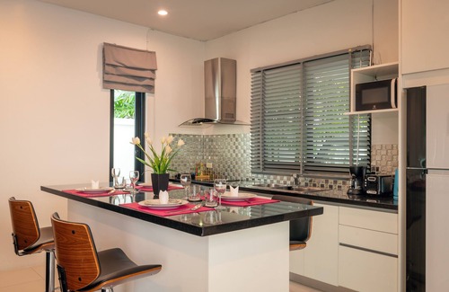 Rawai Villa | Thai-Themed 3BR Boutique Villa by Intira