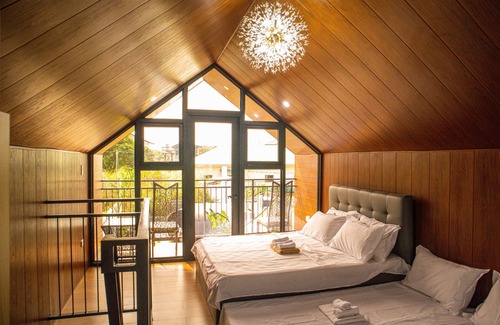 Subic Cabin | Thailand Theme Villa No. 4. Gated Villa with a private infinity pool.